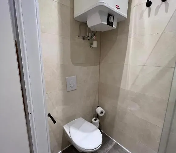 Ploterer11231 Apartment